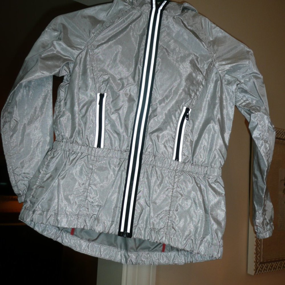 Milly Minis Girl Size 6 Silver Reflective Anorak Wind Breaker Jacket